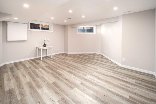 10514 Rockyledge Street Nw, Calgary, AB - Indoor Photo Showing Basement