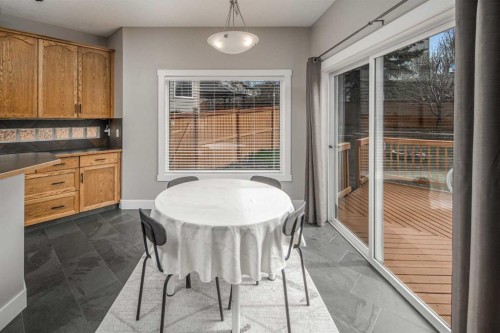 10514 Rockyledge Street Nw, Calgary, AB - Indoor Photo Showing Dining Room