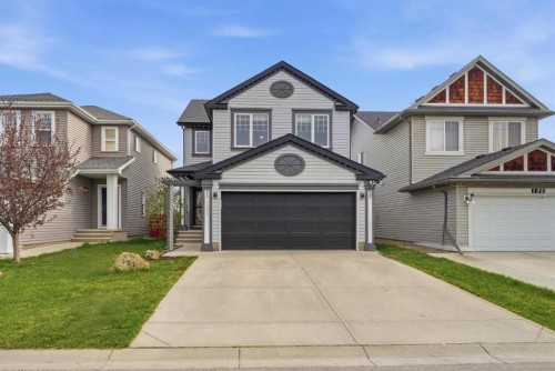 121 Copperstone Close Se, Calgary, AB - Outdoor With Facade