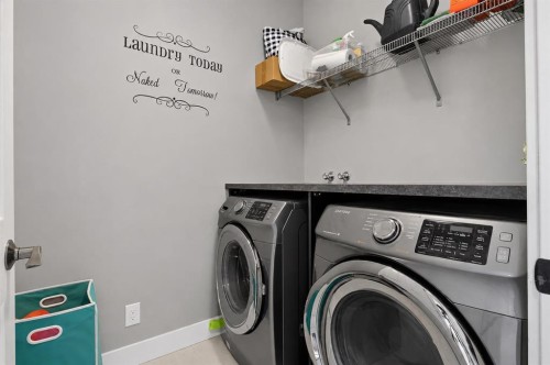 129 Windford Park Sw, Airdrie, AB - Indoor Photo Showing Laundry Room