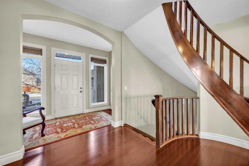 106 Cranleigh Terrace Se, Calgary, AB - Indoor Photo Showing Other Room