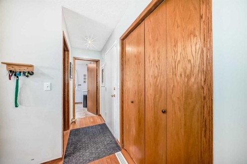292 Waterstone Crescent Se, Airdrie, AB - Indoor Photo Showing Other Room