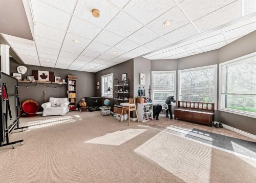 292 Waterstone Crescent Se, Airdrie, AB - Indoor Photo Showing Other Room