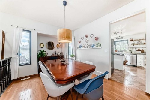 292 Waterstone Crescent Se, Airdrie, AB - Indoor Photo Showing Dining Room