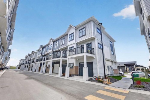 619 Mahogany Road Se, Calgary, AB - Outdoor