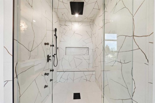 1328 7A Street Nw, Calgary, AB - Indoor