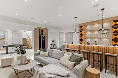 1328 7A Street Nw, Calgary, AB - Indoor Photo Showing Living Room