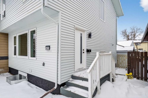 5625 Templehill Road Ne, Calgary, AB - Outdoor With Exterior