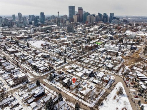 515 7 Street Ne, Calgary, AB - Outdoor With View