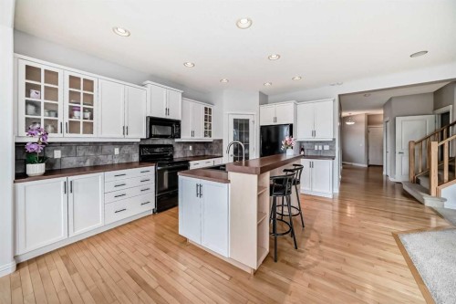 51 Royal Oak View Nw, Calgary, AB 