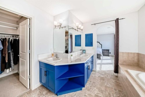 51 Royal Oak View Nw, Calgary, AB 