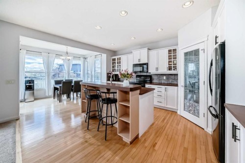 51 Royal Oak View Nw, Calgary, AB 