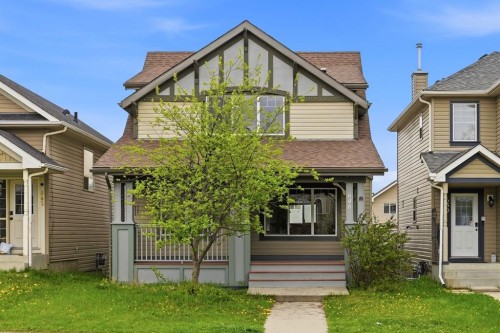 646 Everridge Drive Sw, Calgary, AB - Outdoor