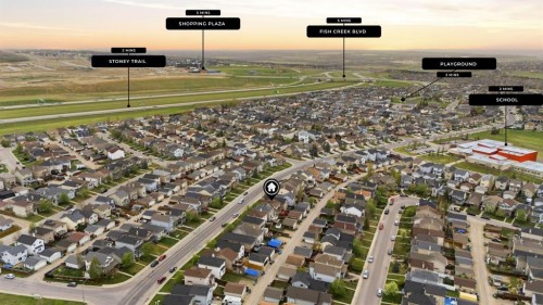 646 Everridge Drive Sw, Calgary, AB - Outdoor With View