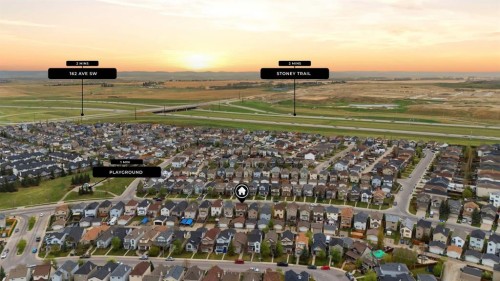 646 Everridge Drive Sw, Calgary, AB - Outdoor With View