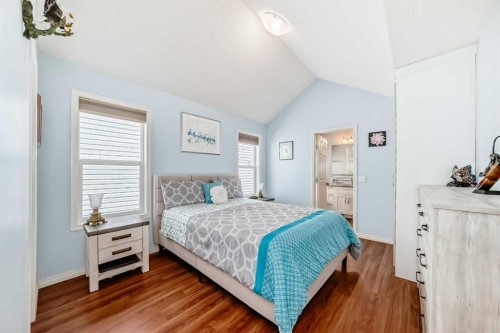 255 Copperfield Manor Se, Calgary, AB - Indoor Photo Showing Bedroom