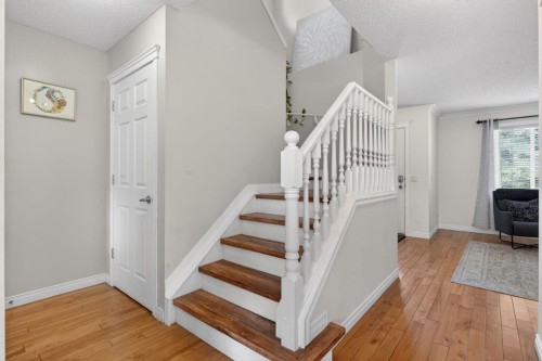 57 Bridlewood Manor Sw, Calgary, AB - Indoor Photo Showing Other Room