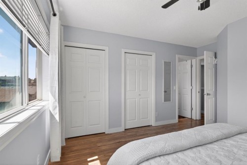 57 Bridlewood Manor Sw, Calgary, AB - Indoor Photo Showing Bedroom