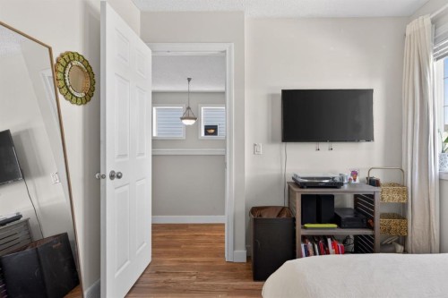 57 Bridlewood Manor Sw, Calgary, AB - Indoor