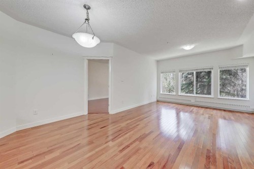 120-20 Discovery Ridge Close Sw, Calgary, AB - Indoor Photo Showing Other Room