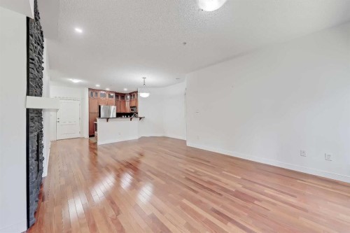 120-20 Discovery Ridge Close Sw, Calgary, AB - Indoor