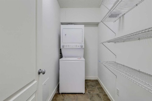 120-20 Discovery Ridge Close Sw, Calgary, AB - Indoor Photo Showing Laundry Room