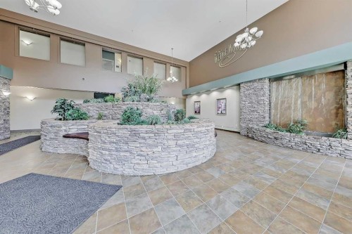 120-20 Discovery Ridge Close Sw, Calgary, AB - Indoor Photo Showing Other Room