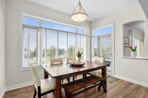 42 Gleneagles Terrace, Cochrane, AB - Indoor Photo Showing Dining Room