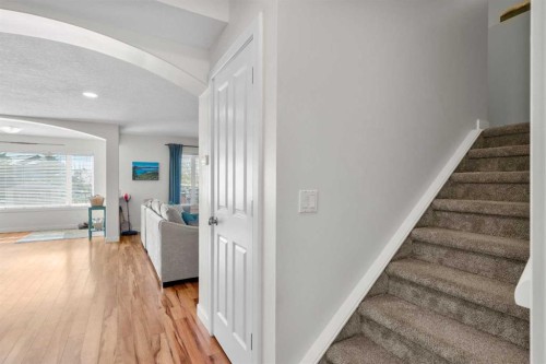 42 Gleneagles Terrace, Cochrane, AB - Indoor Photo Showing Other Room