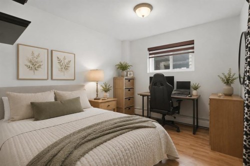 1-1821 17A Street Sw, Calgary, AB - Indoor Photo Showing Bedroom