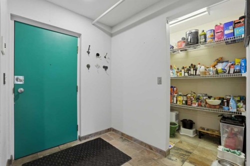 1-1821 17A Street Sw, Calgary, AB - Indoor Photo Showing Other Room