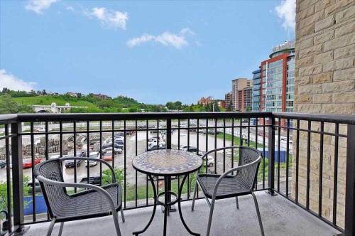416-222 Riverfront Avenue Sw, Calgary, AB - Outdoor