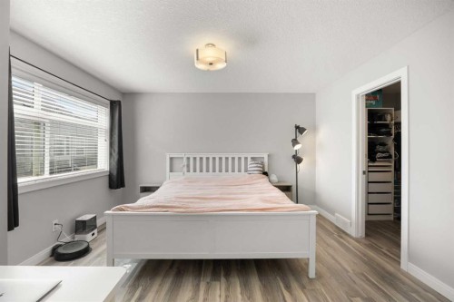 309 Wentworth Row Sw, Calgary, AB - Indoor Photo Showing Bedroom