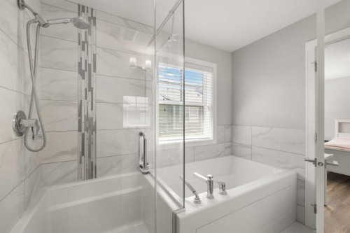 309 Wentworth Row Sw, Calgary, AB - Indoor Photo Showing Bathroom