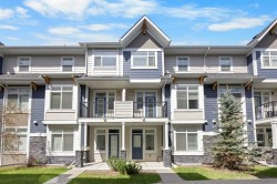 309 Wentworth Row SW Calgary, AB T3H 1W7