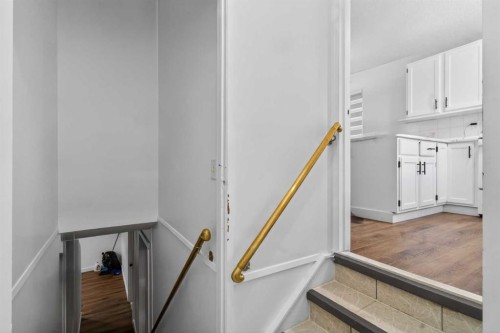 128 Castledale Crescent Ne, Calgary, AB - Indoor Photo Showing Other Room