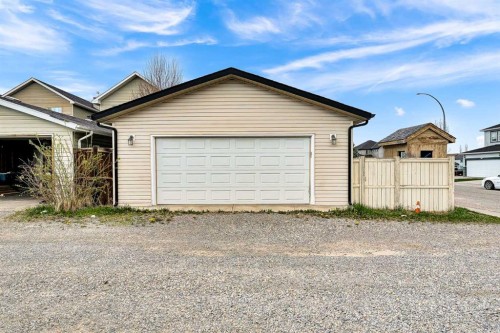 247 Evermeadow Avenue Sw, Calgary, AB - Outdoor