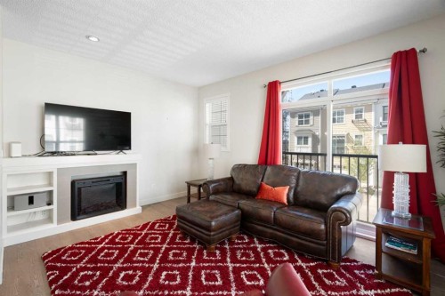 404 Nolanfield Villas Nw, Calgary, AB 