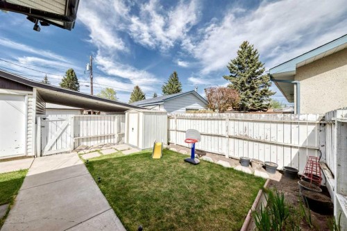 5104 Marshall Road Ne, Calgary, AB - Outdoor