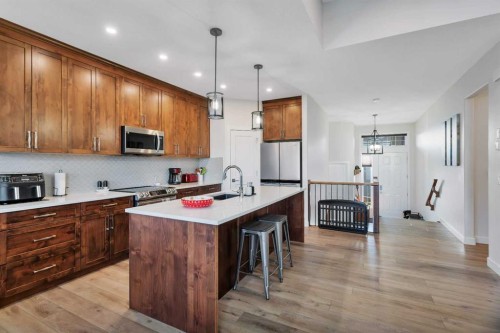 11 Vireo Avenue, Olds, AB - Indoor Photo Showing Kitchen With Upgraded Kitchen