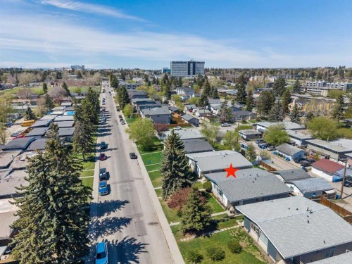 630 69 Avenue Sw, Calgary, AB - Outdoor With View