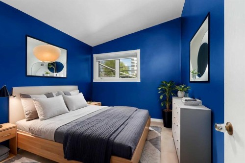630 69 Avenue Sw, Calgary, AB - Indoor Photo Showing Bedroom