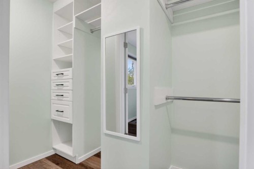 23 Bermuda Place Nw, Calgary, AB - Indoor With Storage