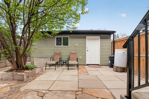 23 Bermuda Place Nw, Calgary, AB - Outdoor With Exterior