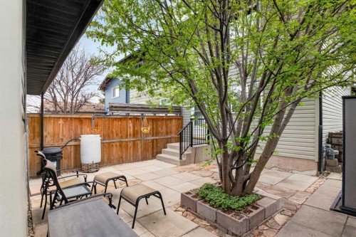 23 Bermuda Place Nw, Calgary, AB - Outdoor