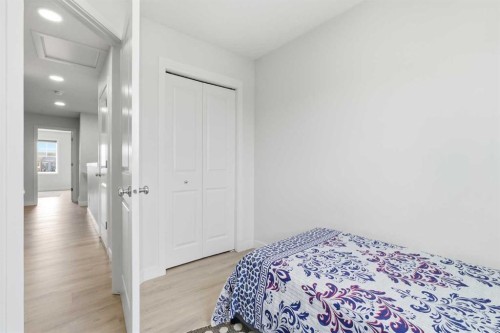 1612 Rangeview Drive Se, Calgary, AB - Indoor Photo Showing Bedroom