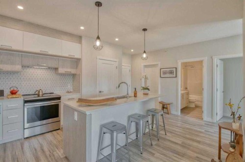 509-138 Sage Valley Common Nw, Calgary, AB - Indoor Photo Showing Kitchen With Upgraded Kitchen
