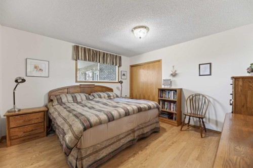 30344 Range Road 15, Rural Mountain View County, AB - Indoor Photo Showing Bedroom