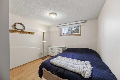 30344 Range Road 15, Rural Mountain View County, AB - Indoor Photo Showing Bedroom