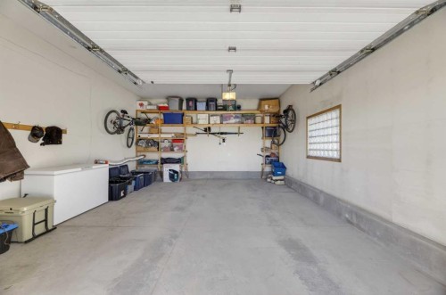 30344 Range Road 15, Rural Mountain View County, AB - Indoor Photo Showing Garage